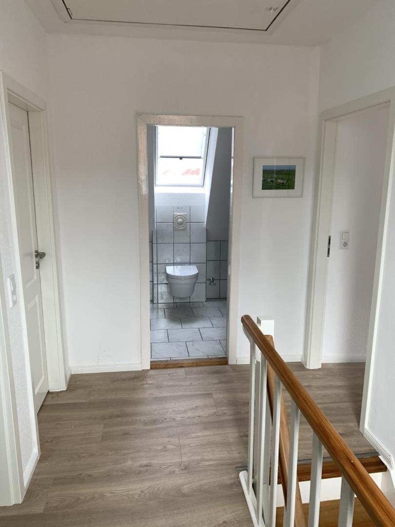 Neu! Schickes Und Modernes Ferienhaus Ant Zingel Krummhörn Buitenkant foto